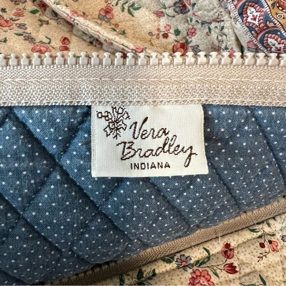 Vintage VERA BRADLEY Cream 1985 Large Duffle Bag Pink Floral Cottage Quilted - Picture 13 of 14